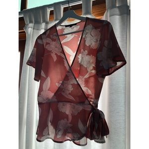 Pink & white floral wrap top